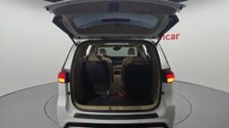 
										KIA CARNIVAL full									