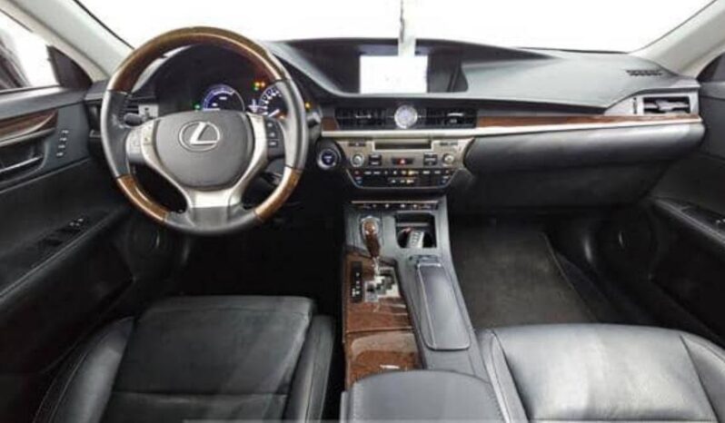 
								LEXUS ES300h full									