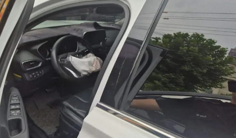 
								HYUNDAI SANTA FE full									