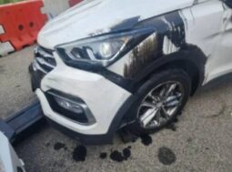 
										HYUNDAI SANTA FE full									