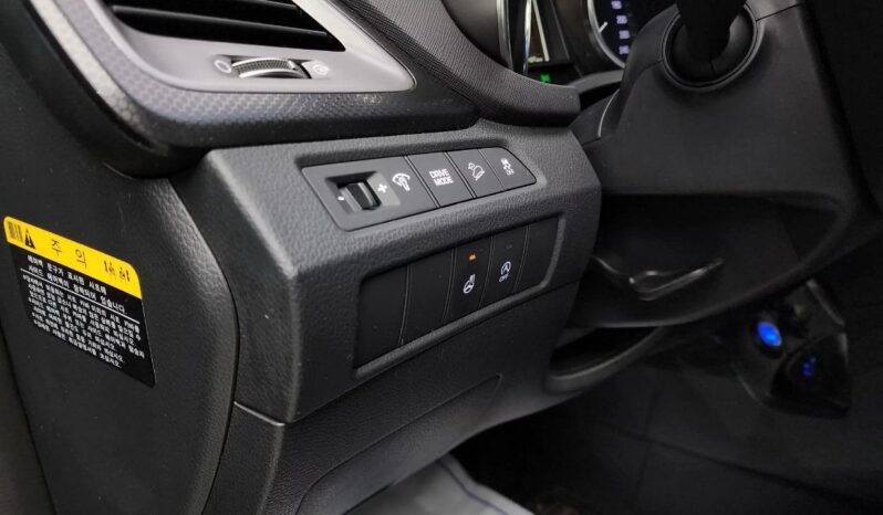 
								HYUNDAI SANTA FE full									