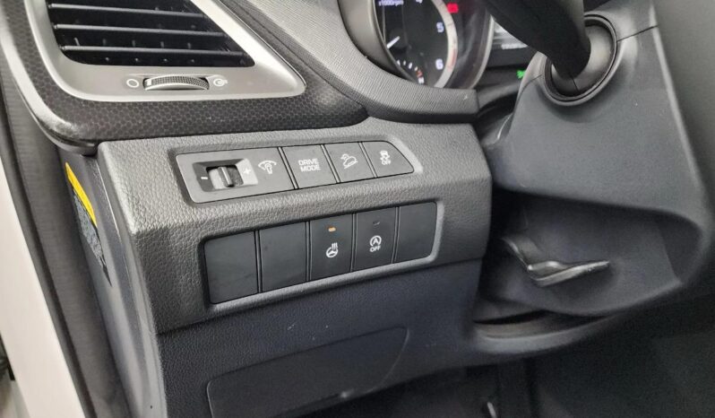 
								HYUNDAI SANTA FE full									