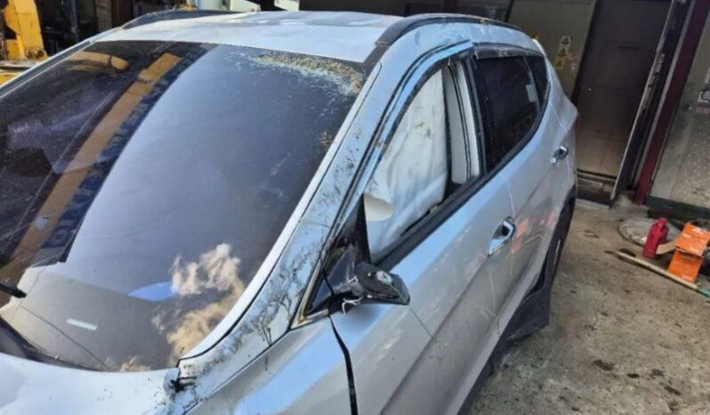 
								HYUNDAI SANTA FE full									