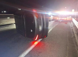 
										HYUNDAI SANTA FE full									