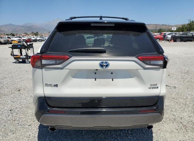 
								2021 Toyota Rav4 full									