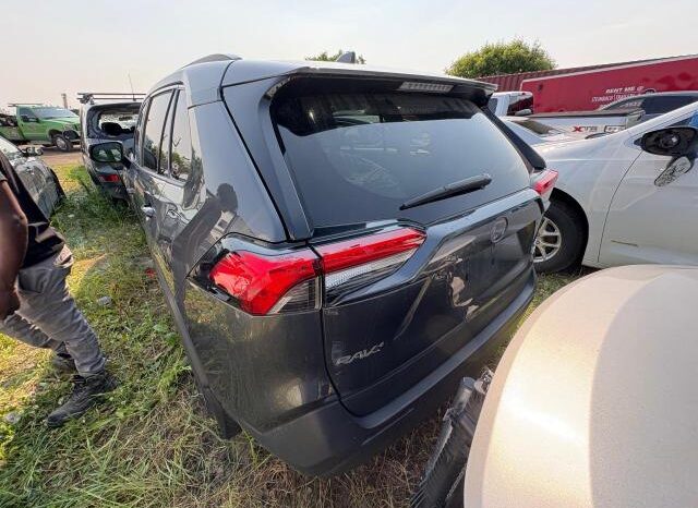 
								2024 Toyota Rav4 full									