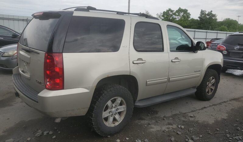 
								2013 Gmc Yukon full									