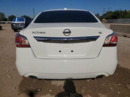 
										2015 Nissan Altima 2.5 full									