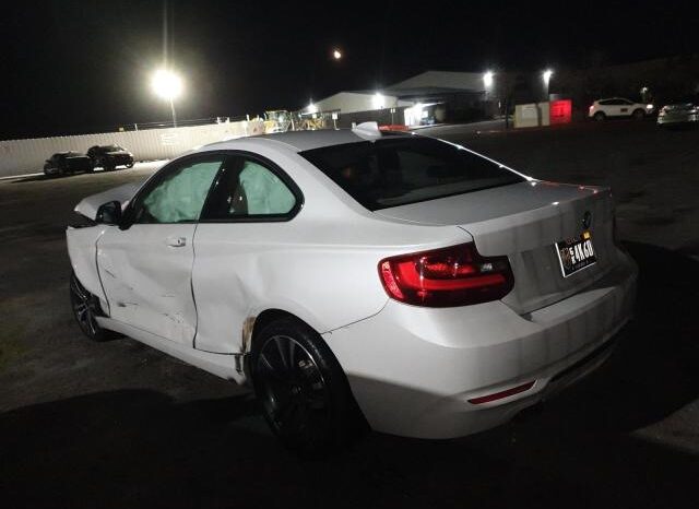 
								2015 BMW 2 series full									