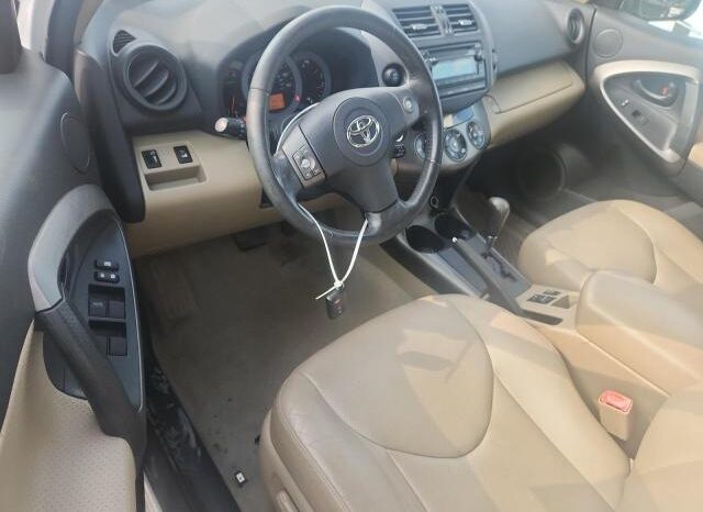 
								2012 Toyota Rav4 full									