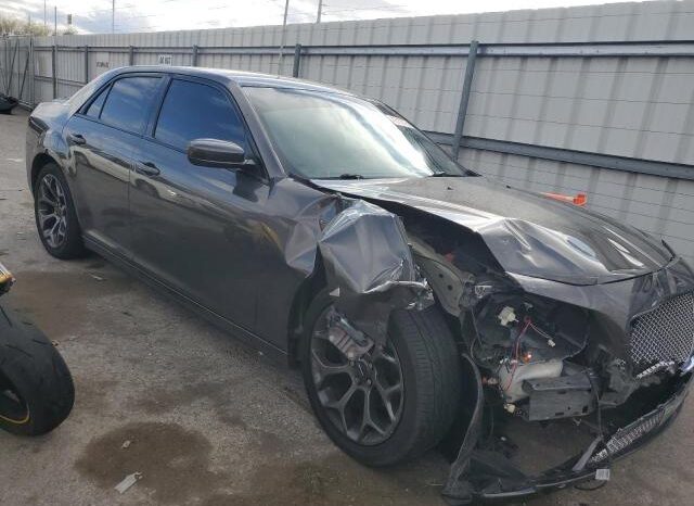 
								2016 Chrysler 300 full									