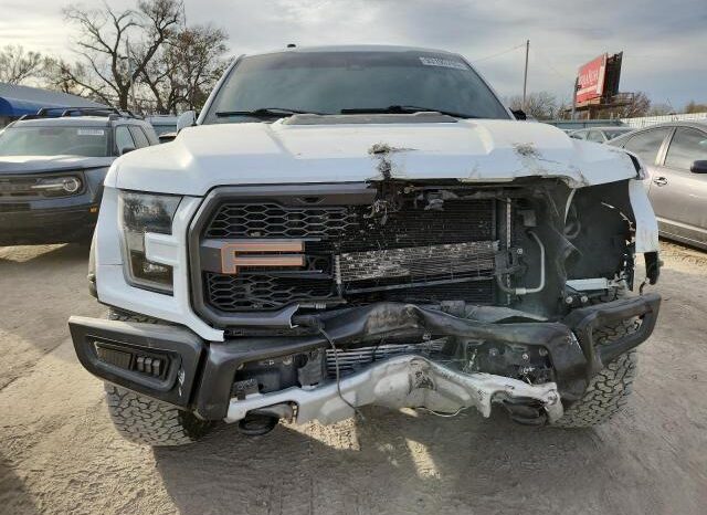 
								2018 Ford F150 full									