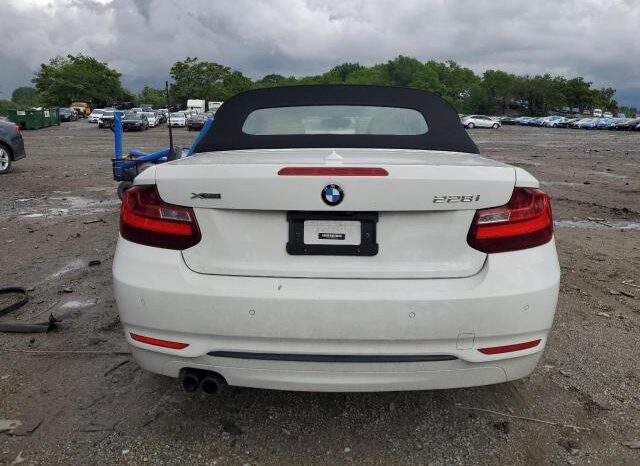 
								2016 BMW 2 series full									