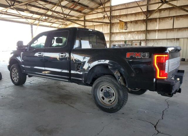 
								2018 Ford F250 super full									