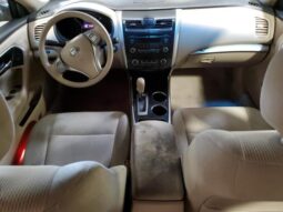 
										2013 Nissan Altima 2.5 full									