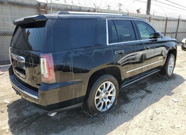 
								2017 Gmc Yukon full									