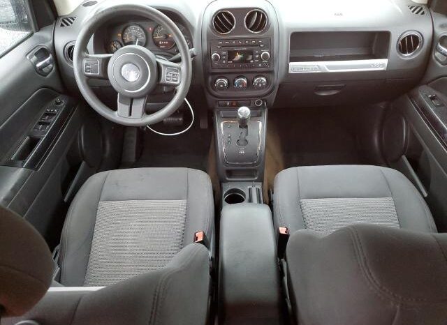 
								2016 Jeep Compass sp full									