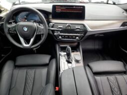 
										2022 BMW 530 i full									