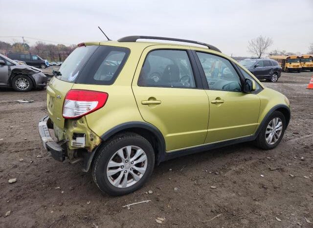 
								2013 Suzuki Sx4 full									