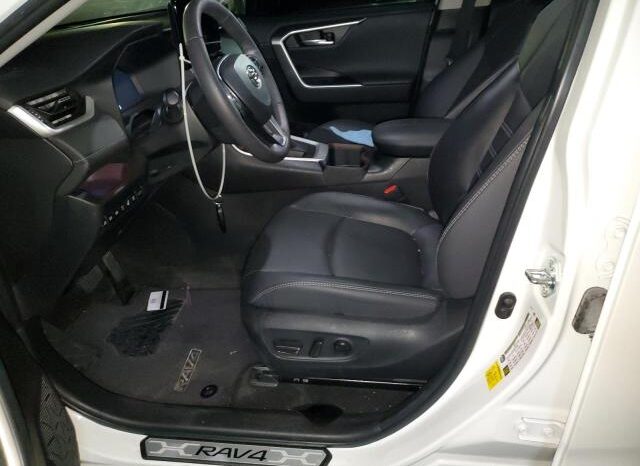 
								2023 Toyota Rav4 full									