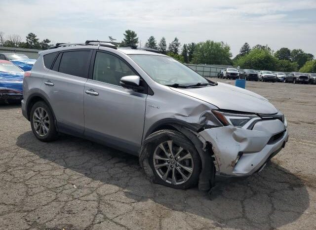 
								2018 Toyota Rav4 full									