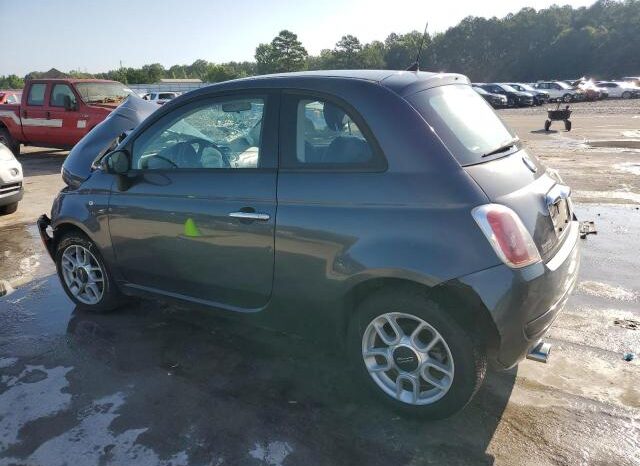 
								2015 Fiat 500 full									