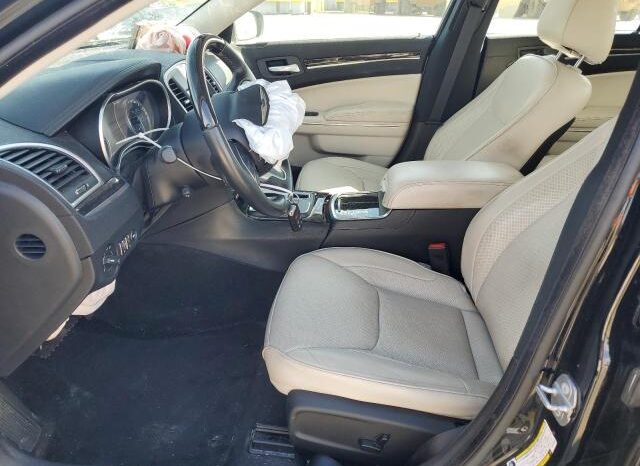 
								2015 Chrysler 300 full									