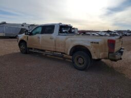 
										2022 Ford F350 full									