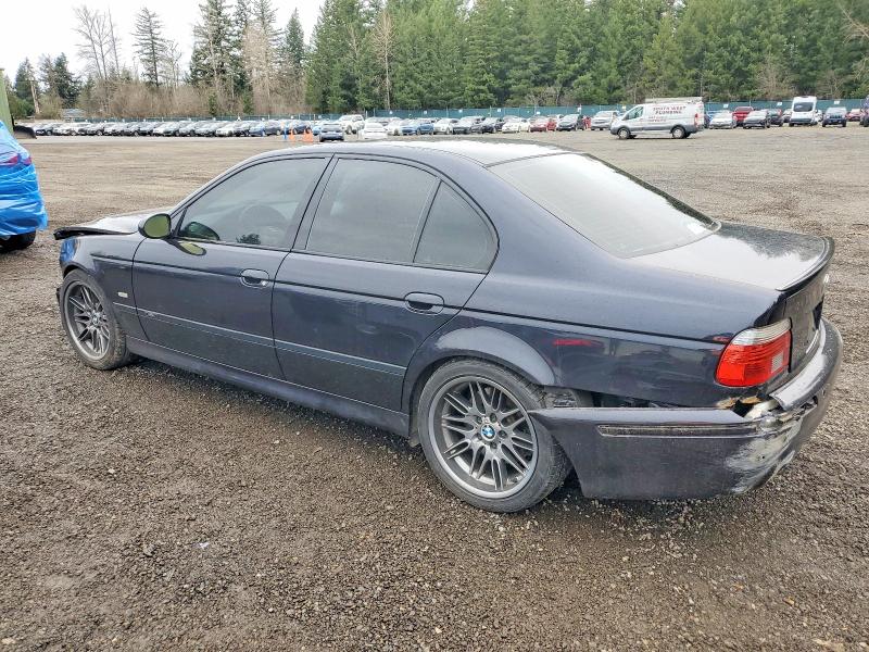 2002 BMW M5