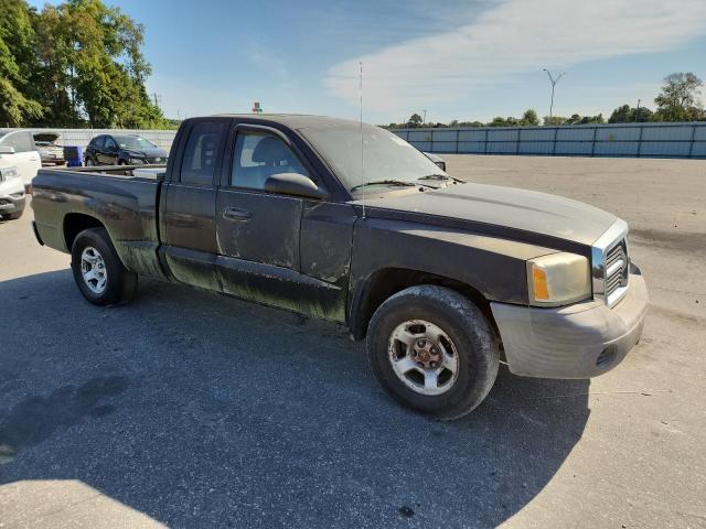 2005 Dodge Dakota