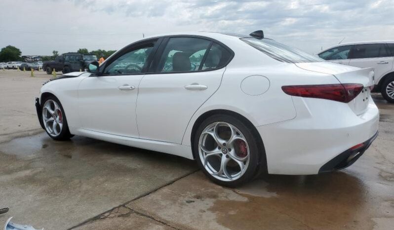 
								2018 Alfa romeo Giulia full									