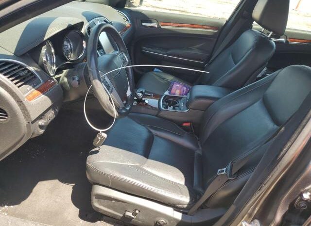 
								2013 Chrysler 300 full									