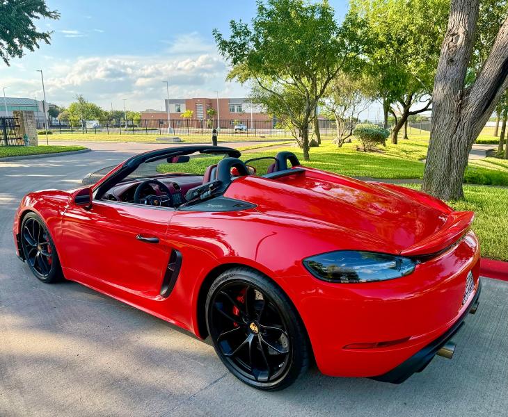 2021 Porsche Boxster