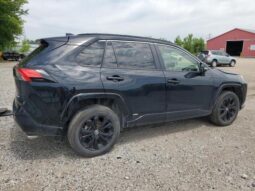
										2022 Toyota Rav4 full									