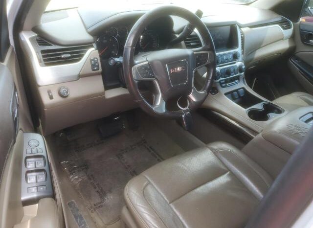 
								2016 Gmc Yukon full									