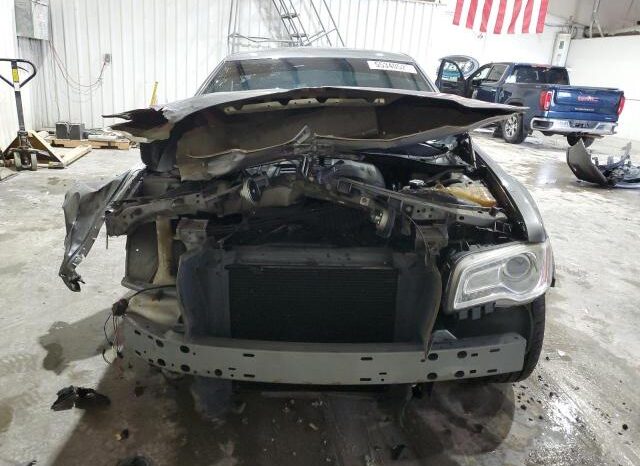 
								2012 Chrysler 300 full									