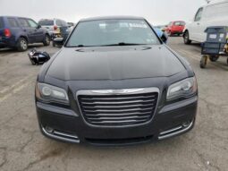 
										2014 Chrysler 300 full									