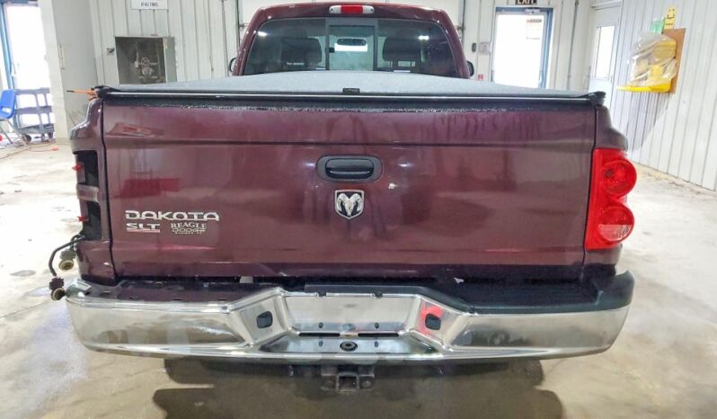 
								2005 Dodge Dakota full									