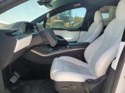 
										2022 Tesla Model x full									