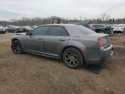 
										2016 Chrysler 300 full									