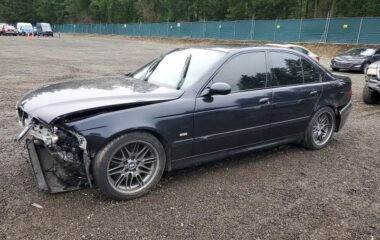 2002 BMW M5