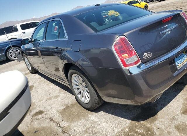 
								2013 Chrysler 300 full									