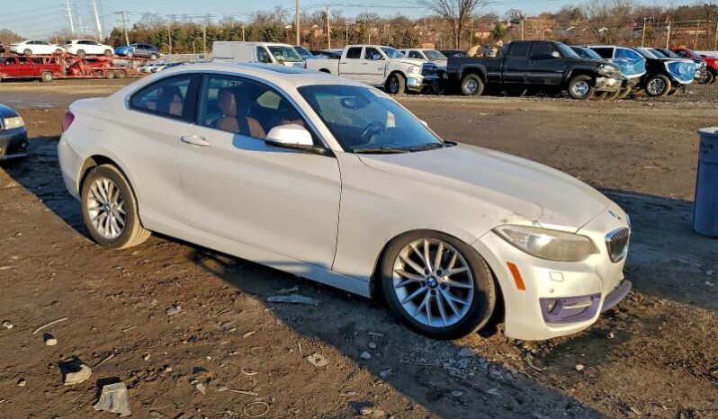 
								2016 BMW 2 series full									