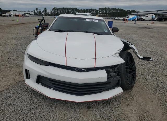 
								2017 Chevrolet Camaro lt full									