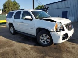 
										2014 Gmc Yukon full									