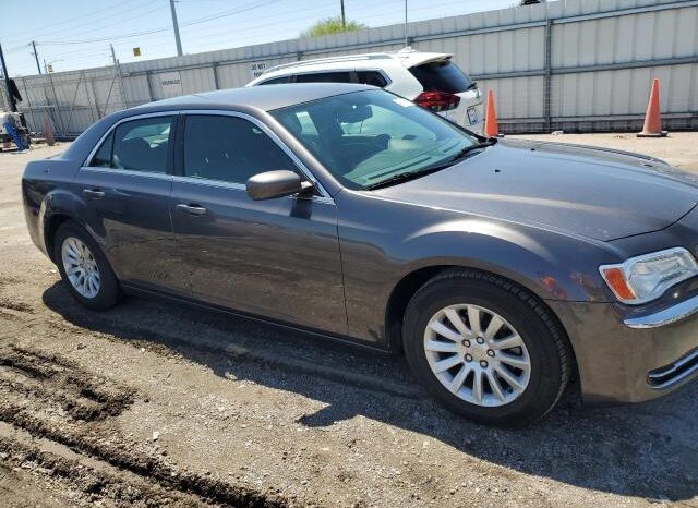 
								2013 Chrysler 300 full									