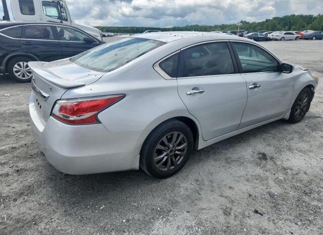 
								2015 Nissan Altima 2.5 full									