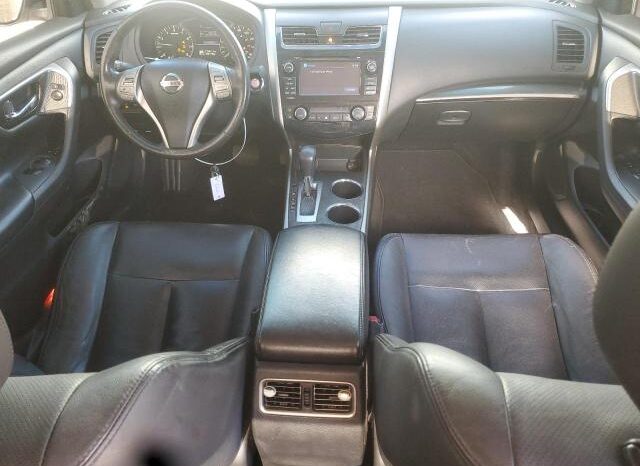 
								2015 Nissan Altima 2.5 full									