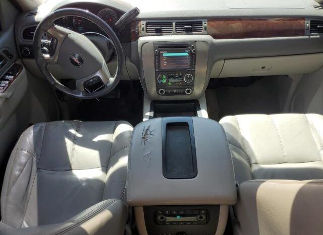 
								2013 Gmc Yukon full									