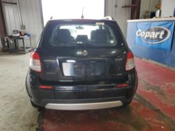 
										2013 Suzuki Sx4 full									